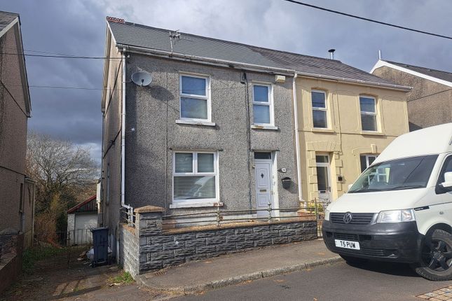 Abernant Road, Cwmgors, Ammanford, SA18 2 bed semi