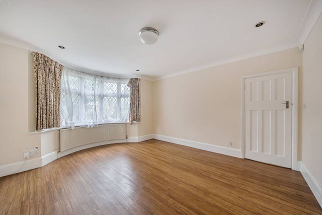 Carbery Avenue, Ealing, London, W3 4 bed semi