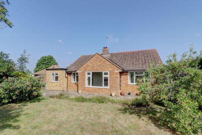 Pymcombe Close, Buckinghamshire HP27 3 bed bungalow for sale