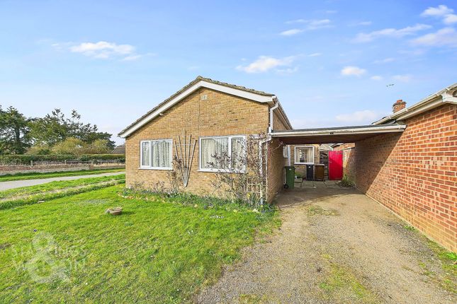 Mill Close, Ellingham, Bungay 3 bed detached bungalow for sale