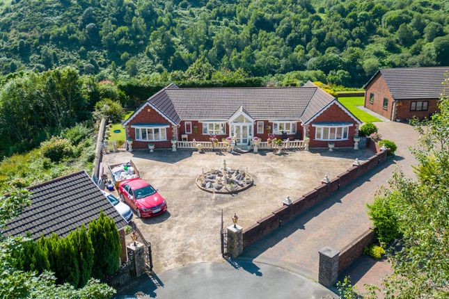 4 bedroom detached bungalow for sale