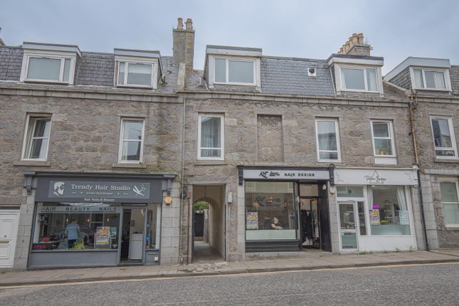 South Mount Street, First Floor Right 1 bed apartment for sale