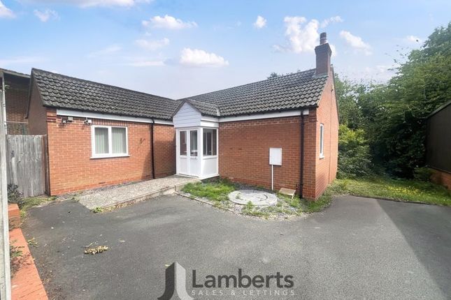 Evesham Road, Crabbs Cross, Redditch 2 bed detached bungalow for sale