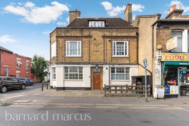 2 bedroom maisonette for sale