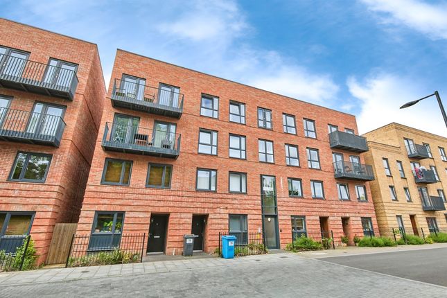 2 bed flat