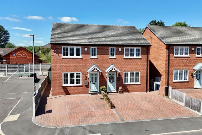 Foundry Close, Newcastle, ST5 3 bed semi