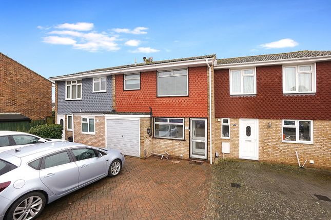 Meadside Walk, Chatham 3 bed terraced house for sale