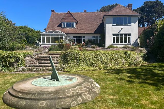 Bryn Y Bia Road, Craigside 3 bed detached house for sale