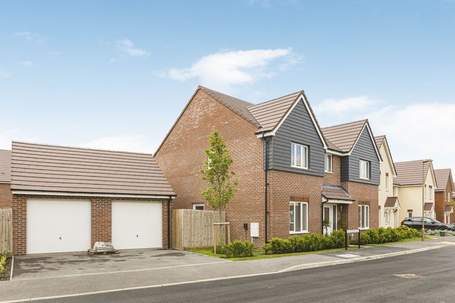 Flowe Drive, Wantage, OX12 5 bed detached house for sale