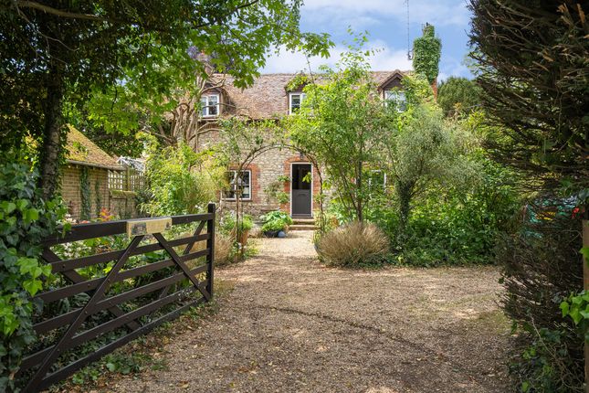 3 bedroom cottage for sale