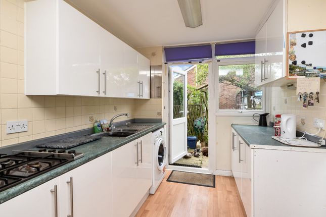Ashanti Close, Shoeburyness, Essex, SS3 2 bed terraced house for sale