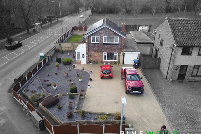 Chesterfield Road, Chesterfield S43 3 bed detached house for sale