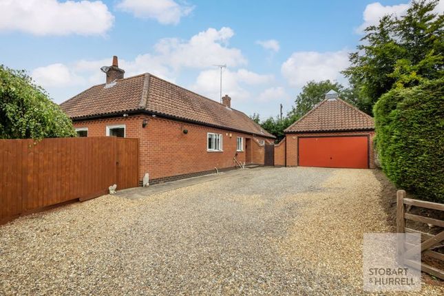 Hall Road, Norwich NR12 4 bed detached bungalow for sale