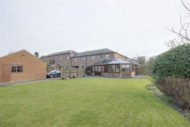 Castle Farm Court, South Cave 4 bed terraced house for sale