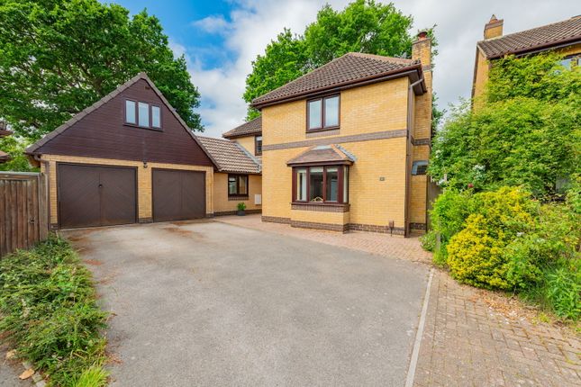 Giles Close, Southampton SO30 5 bed detached house for sale