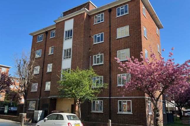 2 bed flat