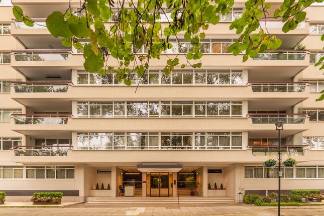 Chelwood House, Gloucester Square... 4 bed flat for sale