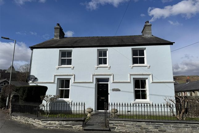 Pennal, Machynlleth, Gwynedd, SY20 4 bed detached house for sale