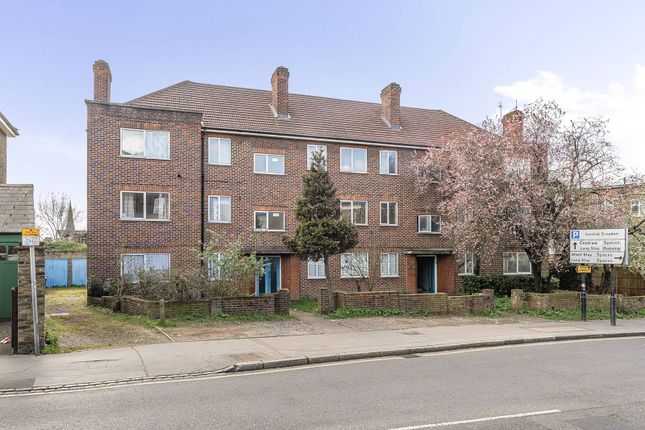Coombe Road, Croydon, CR0 2 bed flat for sale