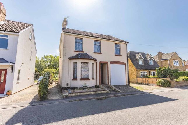 Penn Road, Datchet SL3 4 bed detached house for sale