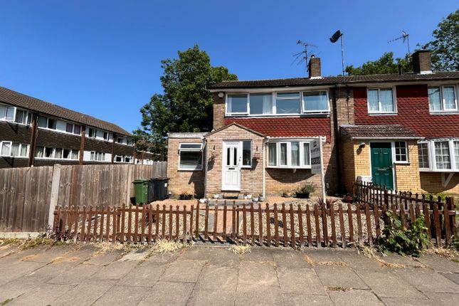 Swasedale Walk, Luton, Bedfordshire... 4 bed end of terrace house for sale