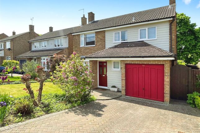 Greygoose Park, Harlow, Essex, CM19 3 bed detached house for sale