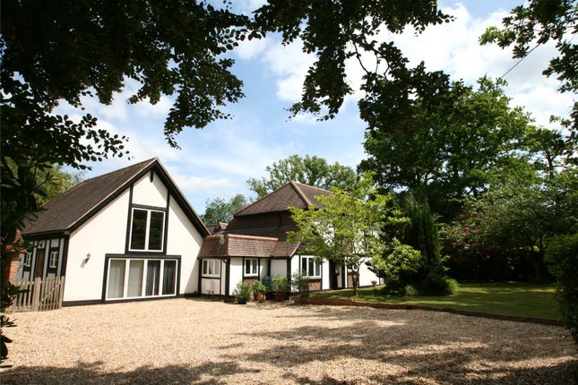 Copthorne, Crawley, West Sussex, RH10 4 bed detached house for sale