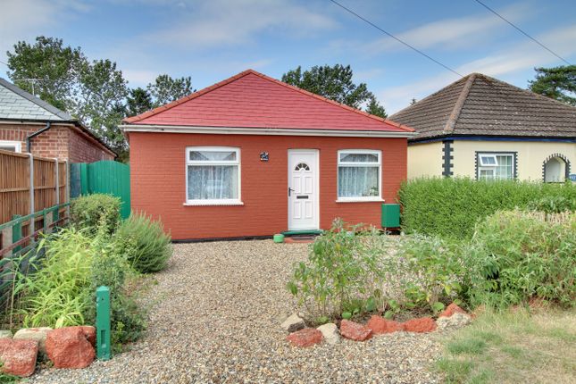 2 bedroom detached bungalow for sale
