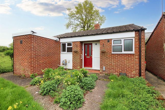 White Hart Close, Ludgershall 1 bed bungalow for sale