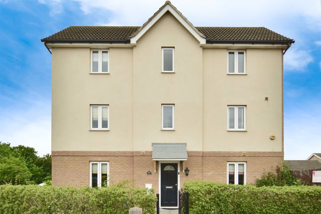 4 bedroom town house for sale