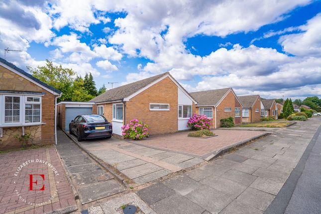 Mantilla Drive, Stivichall Grange CV3 2 bed detached bungalow for sale