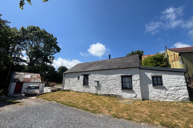 Ffarmers, Llanwrda, SA19 1 bed detached house for sale