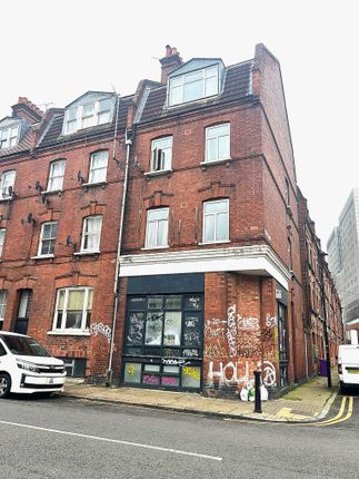 4 bed end terrace house