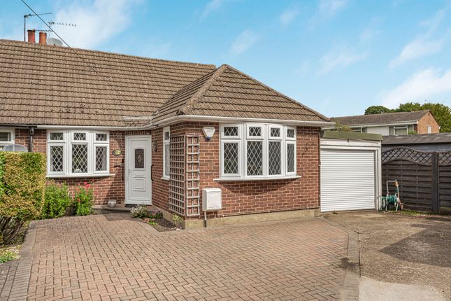 Cottage Farm Way, Egham, Surrey, TW20 3 bed bungalow for sale