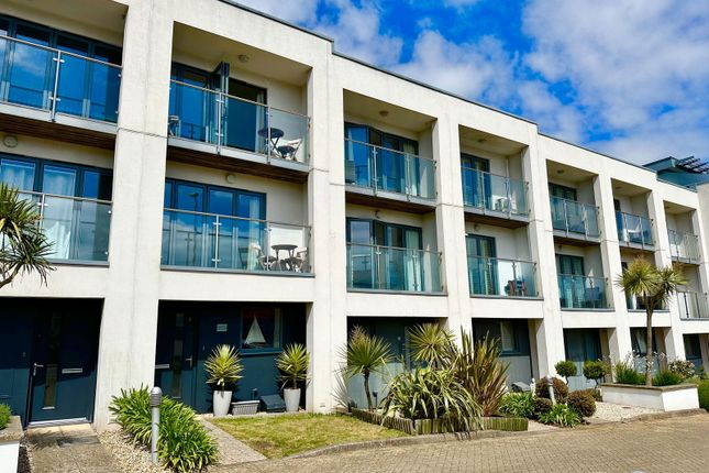 Torbay Road, Torquay, TQ2 6RG 3 bed terraced house for sale