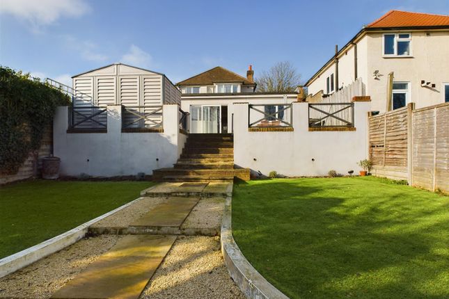 St. Margarets Road, Coulsdon CR5 4 bed detached house for sale