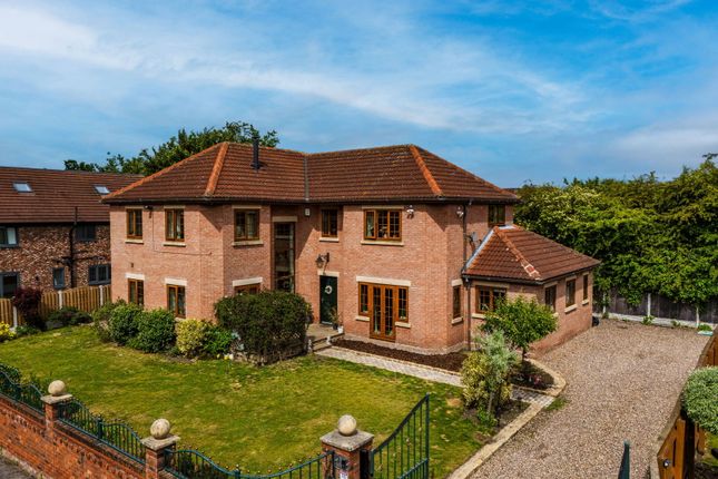 The Brambles, Barnsley S71 6 bed detached house for sale