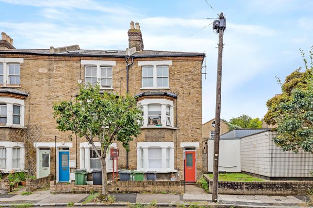 David's Road, London 1 bed flat for sale