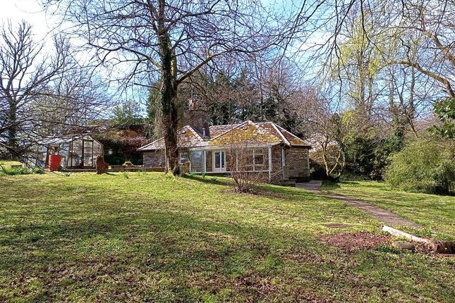 Postgwyn, Neuadd Cross, Ponthirwaun... 2 bed detached house for sale
