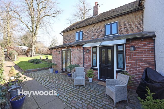 The Village, Keele... 2 bed cottage for sale