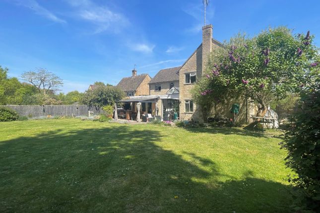 Buckland Road, Buckland, Oxfordshire... 4 bed detached house for sale