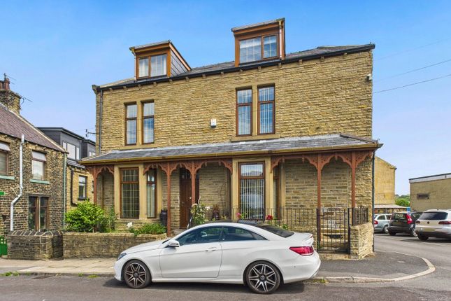 Birch Lane, Bradford, West Yorkshire... 8 bed detached house for sale
