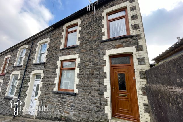 James Street, Miskin, Mountain Ash 3 bed end of terrace house for sale