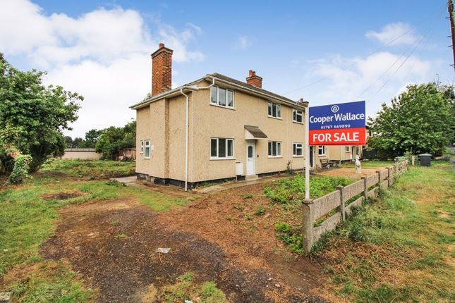 Sutton Cross Road, Sandy SG19 3 bed semi