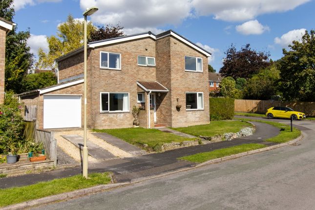 Corfe Close, Alresford 4 bed detached house for sale