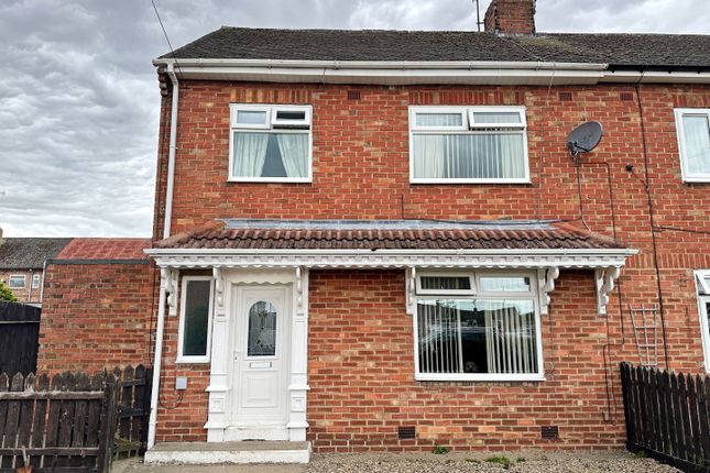 Hall Lane Estate, Willington DL15 3 bed semi