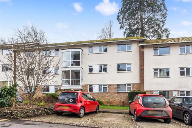 Cliveden Court, Cliveden Close, Brighton 2 bed flat for sale