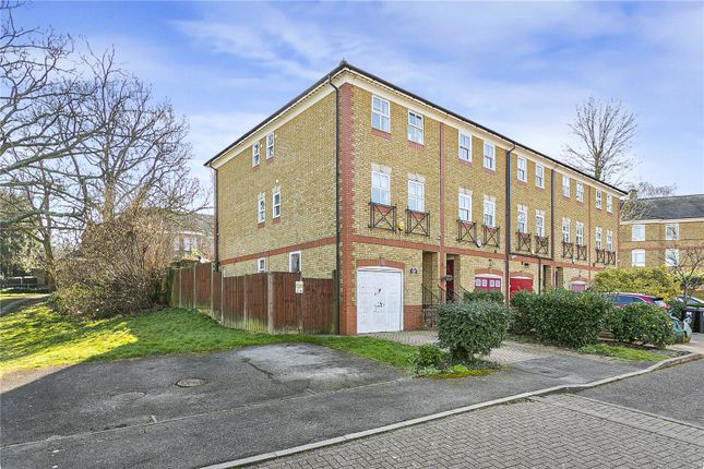 5 bed end terrace house