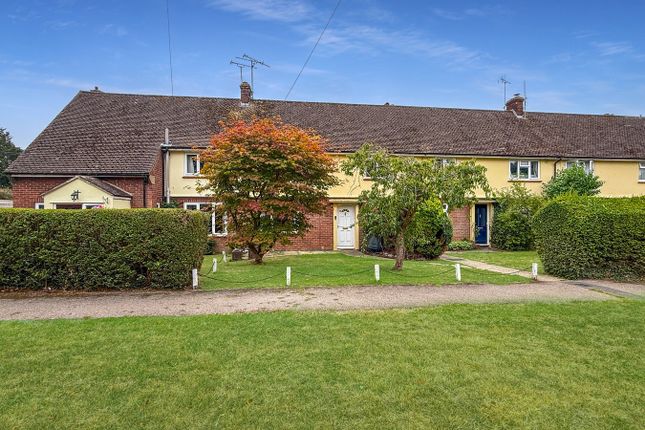 Castle Close, Great Leighs... 3 bed house for sale