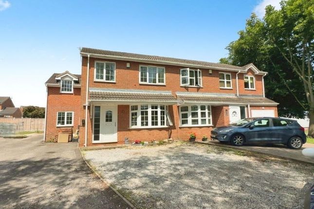 4 bedroom semi-detached house for sale